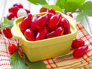 Кизил – чем полезна кислая ягодка для нашего здоровья