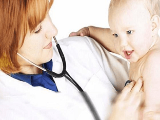 Как лечить бронхит у грудного ребенка и чем он опасен