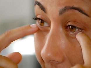 Болезни глаз: причины, симптомы, лечение