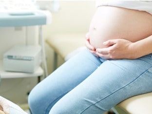 Как лечить молочницу в первом триместре беременности