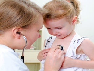 Болезни сердца у ребенка: виды, симптомы и лечение