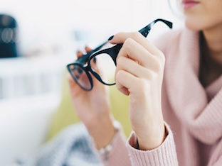 Каковы причины и симптомы нарушения зрения, как лечить