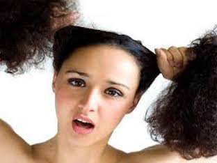 Каковы причины выпадения волос у женщин