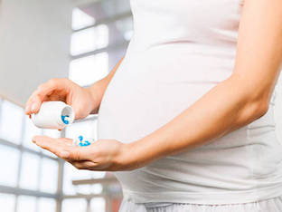 Нужно ли принимать витамины во время беременности