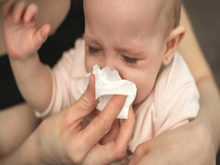Ринит у детей: чем и как лечить насморк у ребенка